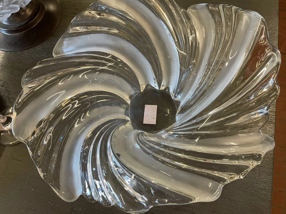 Mikasa swirl glass serving dish 29081