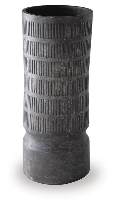 Beninworth Vase
