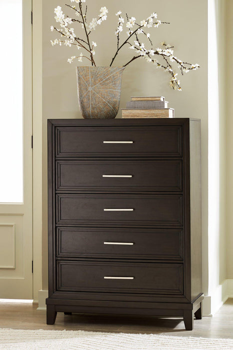 Neymorton Chest of Drawers