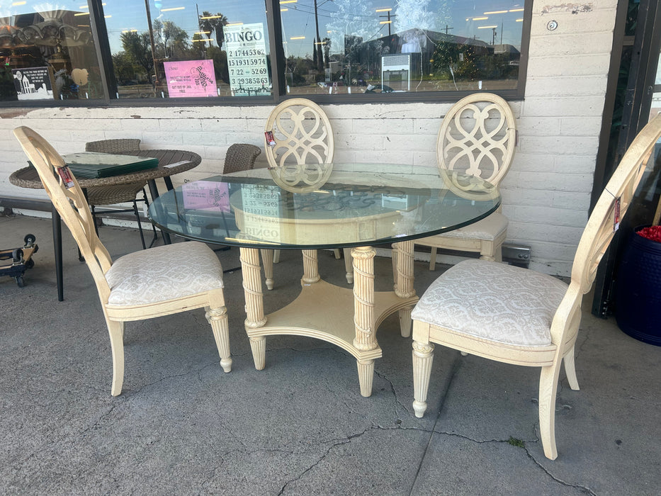 Beautiful glass top kitchen, dining, or patio, outdoor or indoor table with 4 chairs 33754