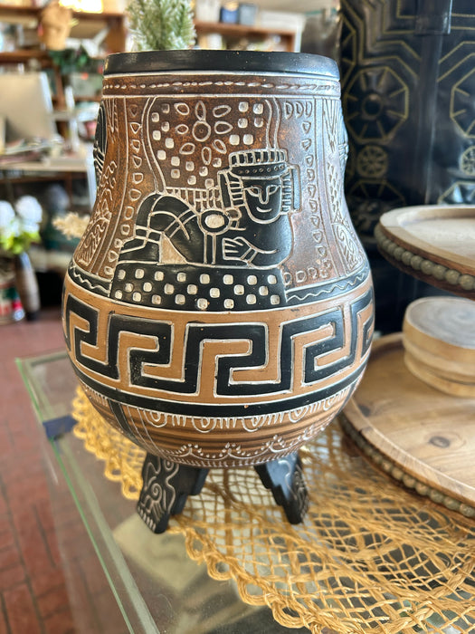 Vintage Brown and Black Mexican pottery tri pod vase 34183