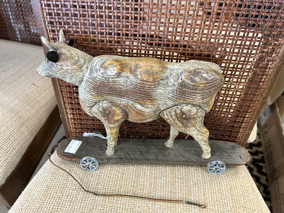 American Chestnut Folk Art "Amos" wooden cow 34184