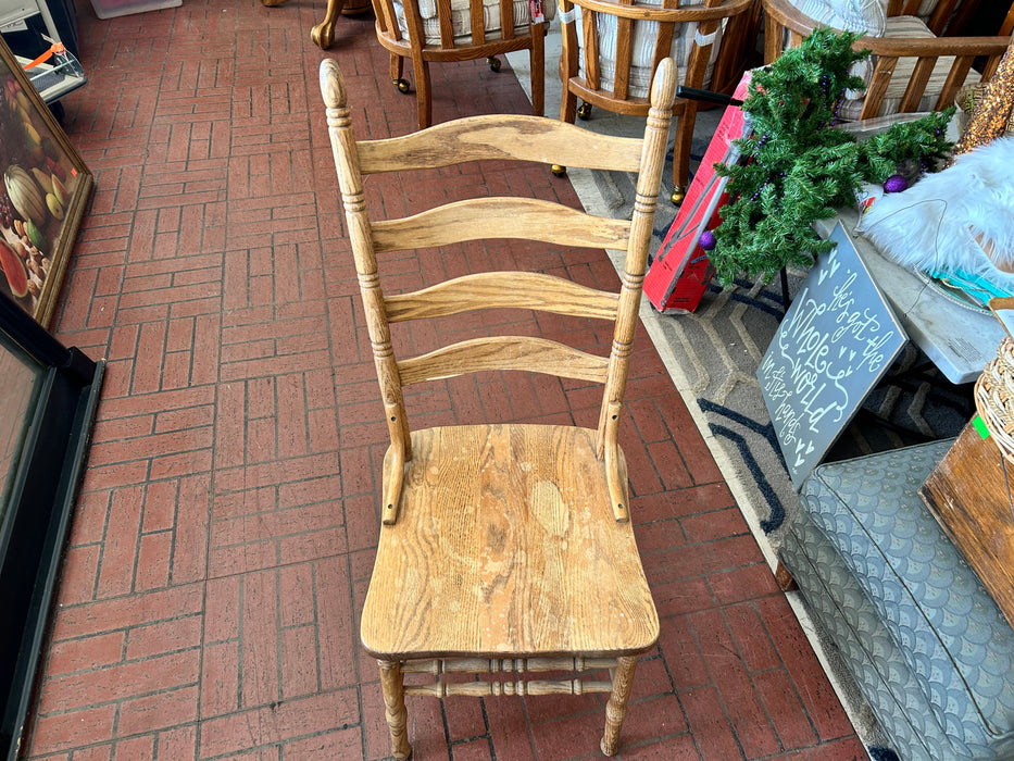Wood kitchen or dining chair 33771