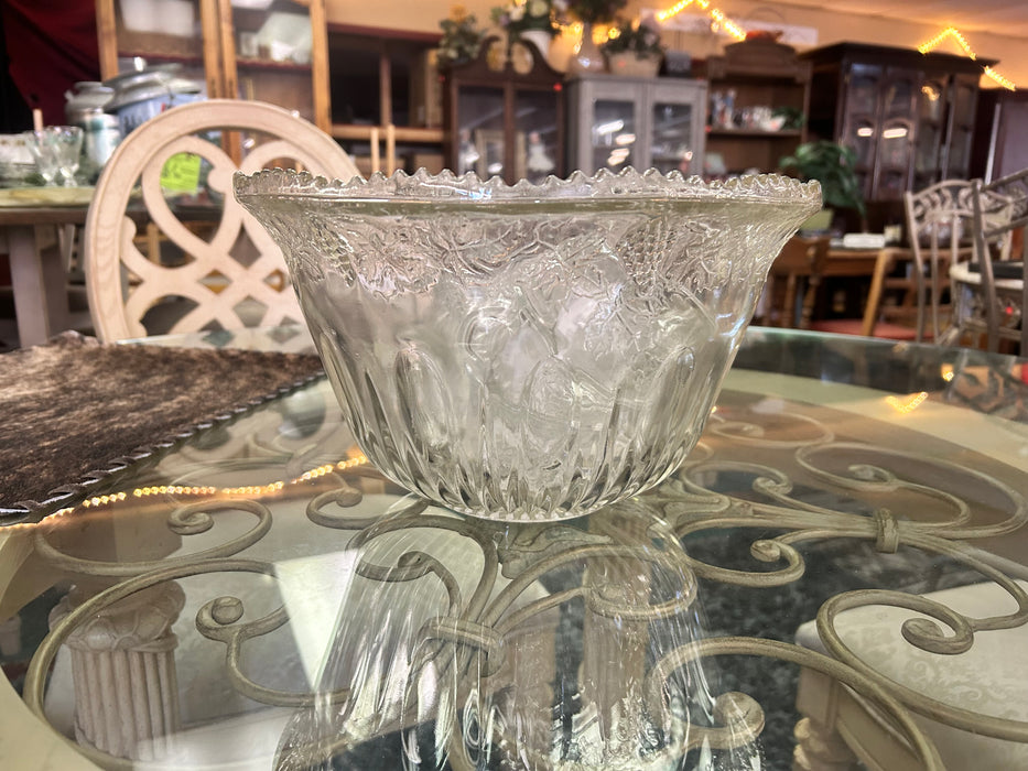Vintage large clear glass harvest grape punch bowl 9pc set  33783