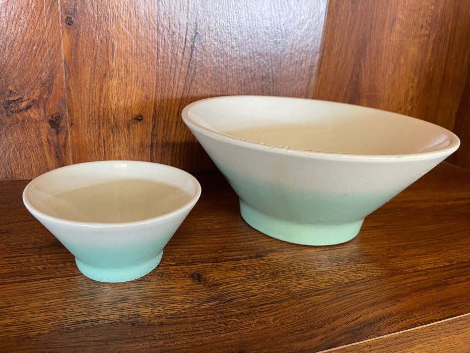 Vintage Pfaltzgraff aqua ombre bowl set 32324