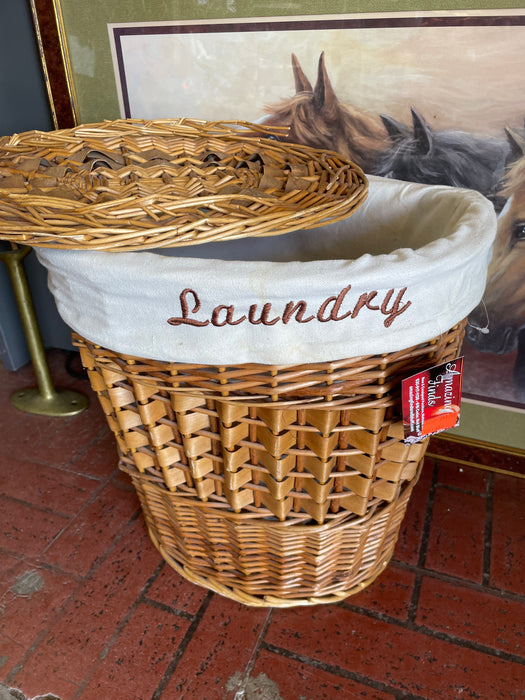 Wicker laundry basket 32326