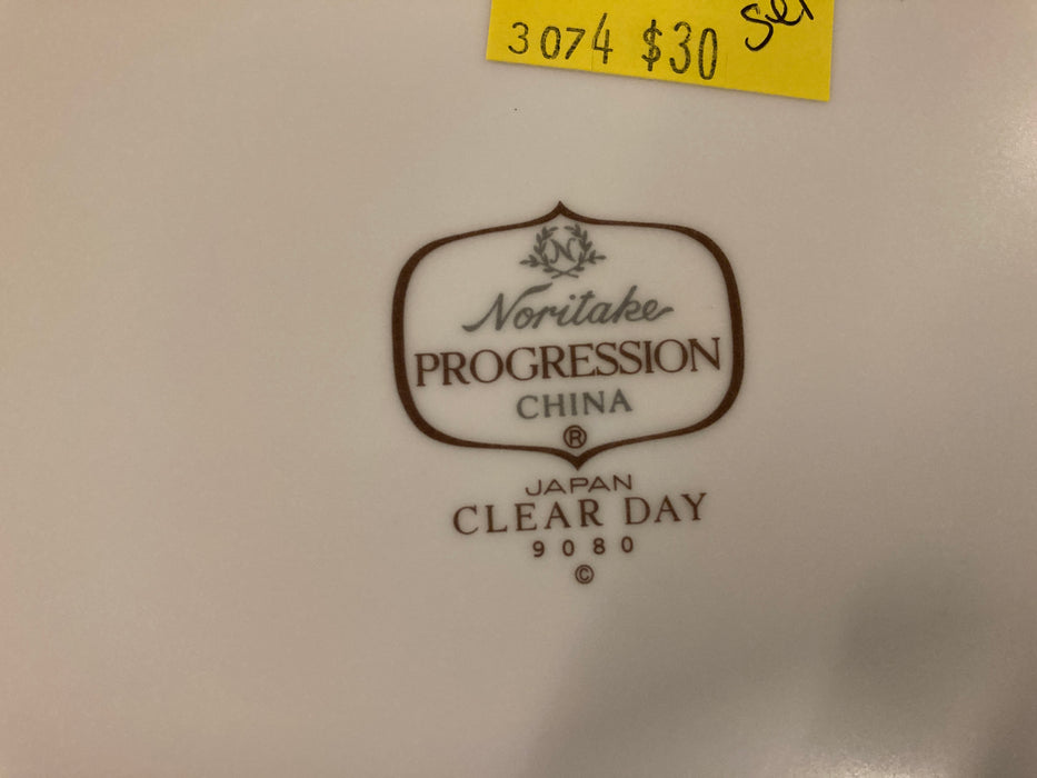 Noritake Progression Clear Day pastel floral 10pc plate set 32428