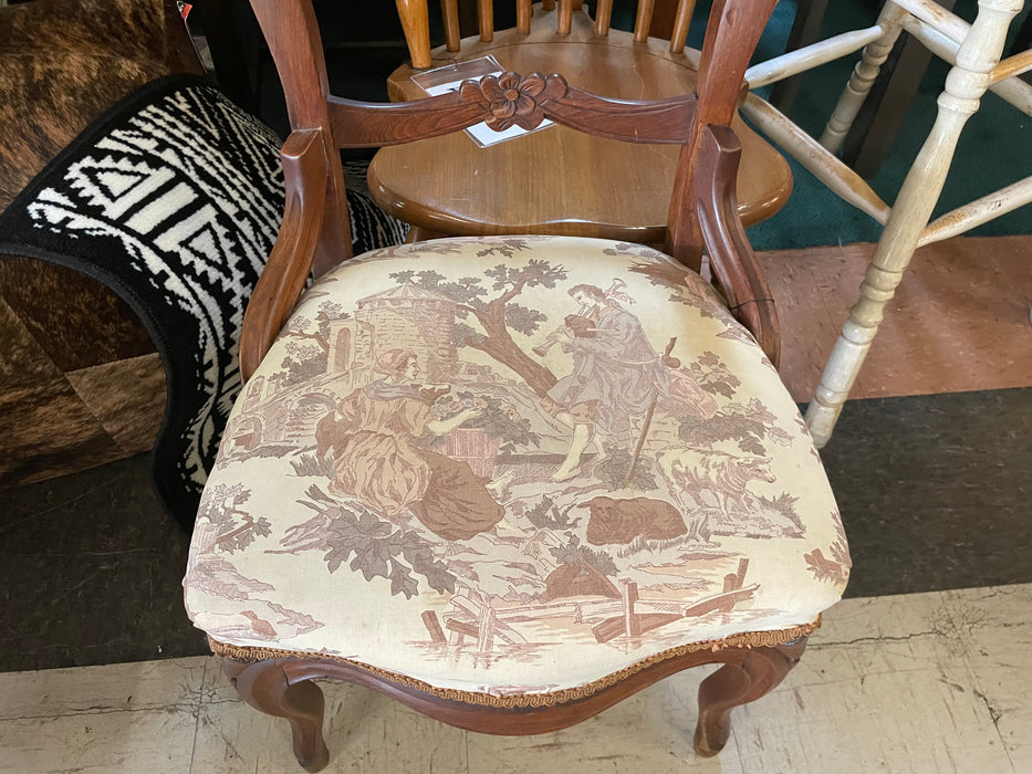 Vintage upholstered chair 31197