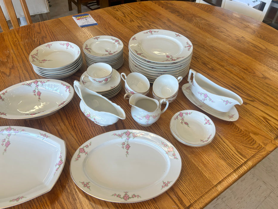 Rosalinda Heinrich & Co Bovarian 49pc dinnerware china set 33809