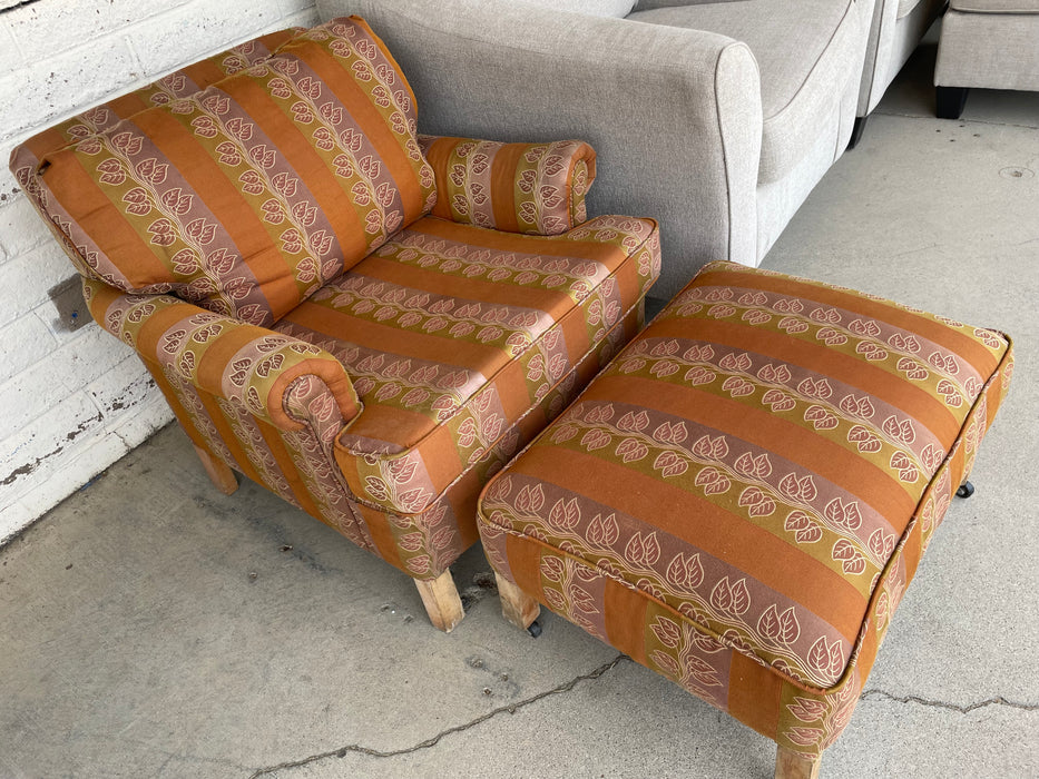Leaf patterned accent chair with ottoman 31303