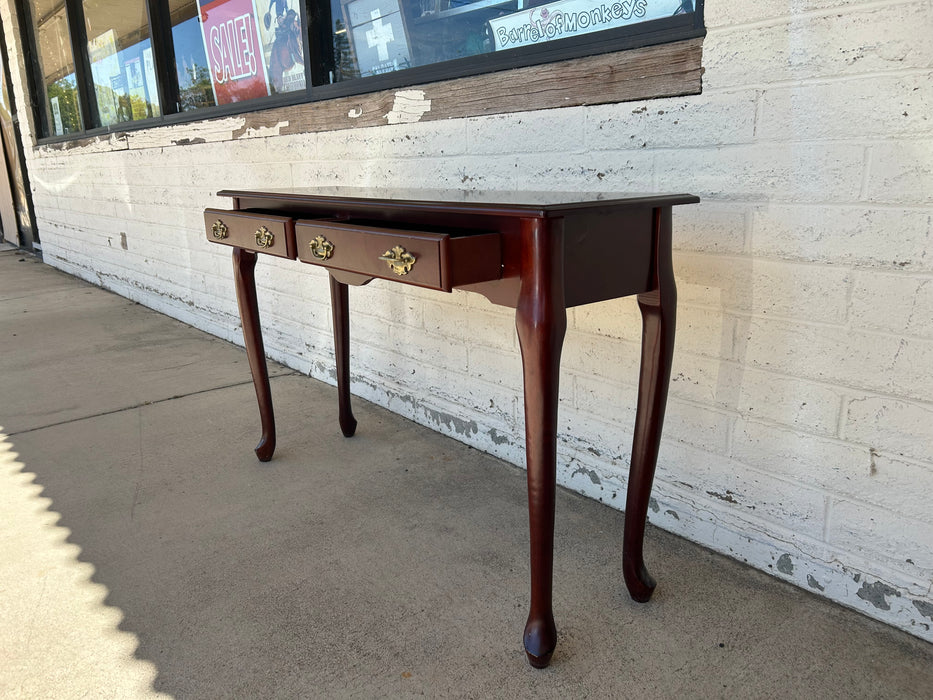 Queen Ann console Mahogany 2 drawer entry table/ sofa table 34381