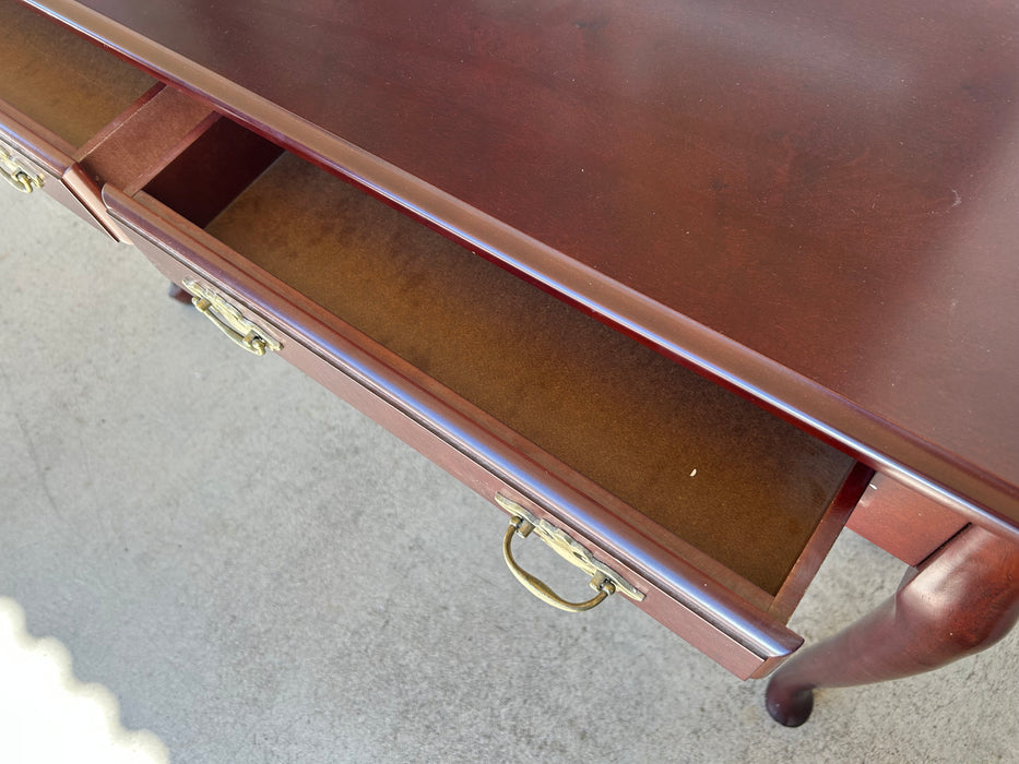 Queen Ann console Mahogany 2 drawer entry table/ sofa table 34381