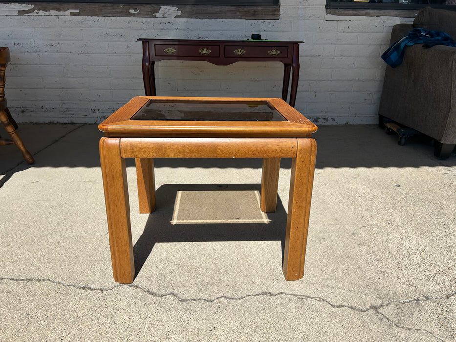Oak finish glass top side end table 34384