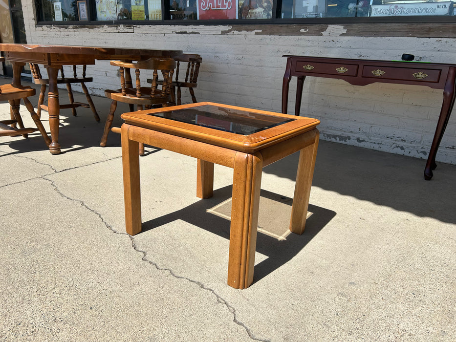 Oak finish glass top side end table 34384