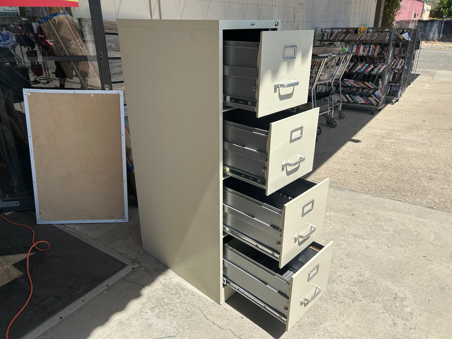 Hirsh 4 file drawer filing cabinet 34386