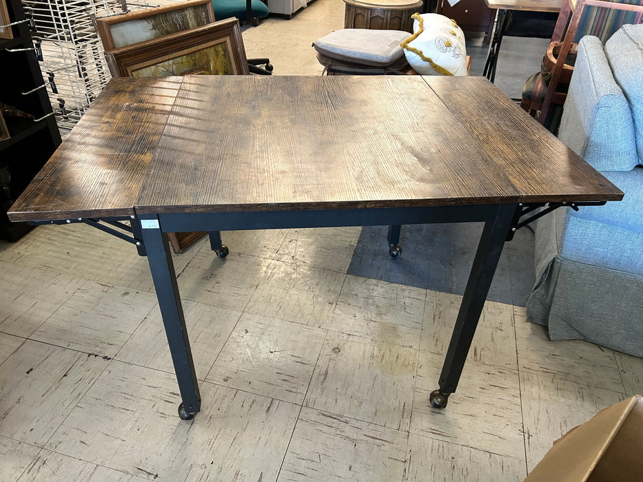 Drop leaf kitchen or dining table on casters 34015