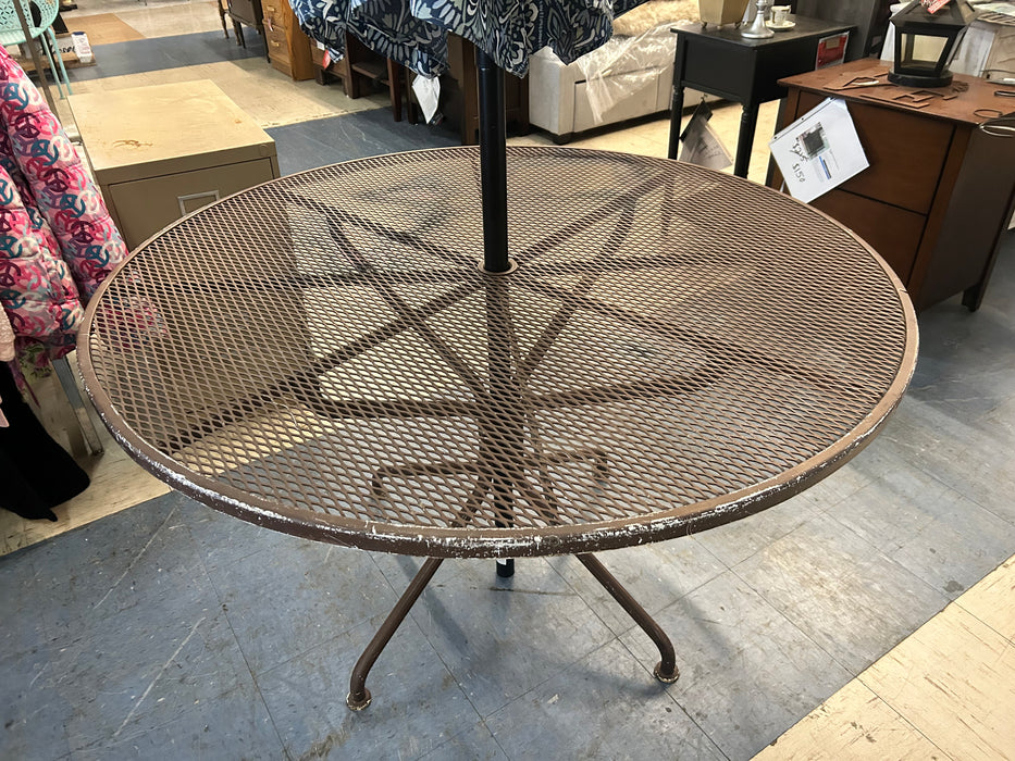 Metal dining patio table with umbrella 34040