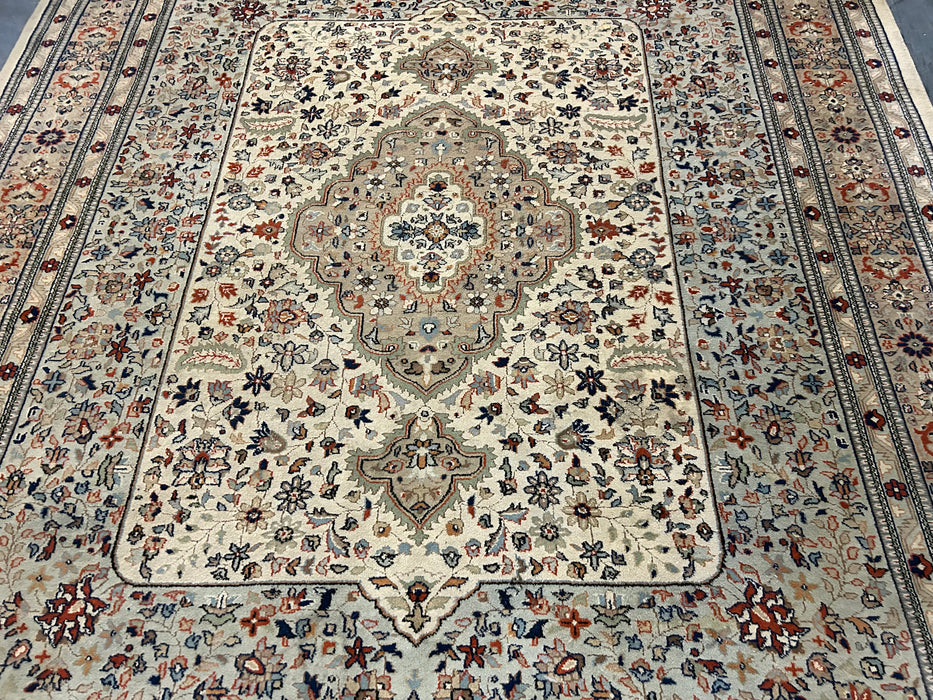 Large 8x10 area rug 34041