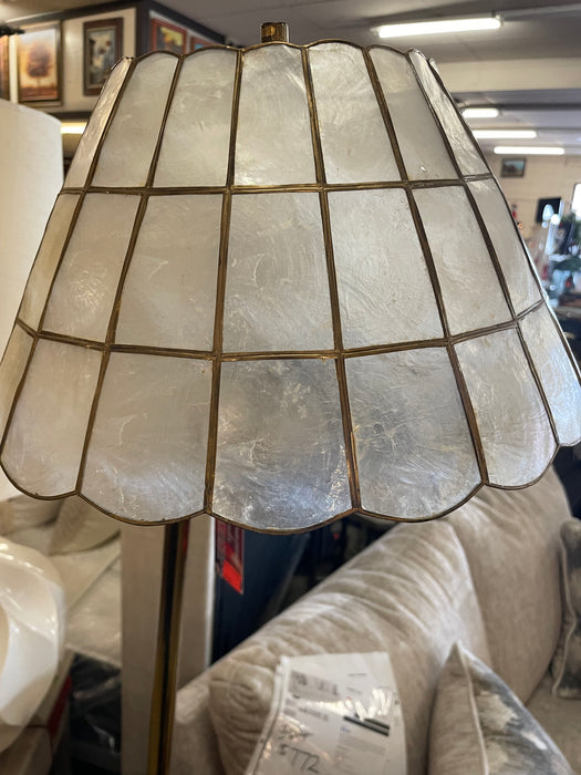 Capiz shell shade lamp 31818