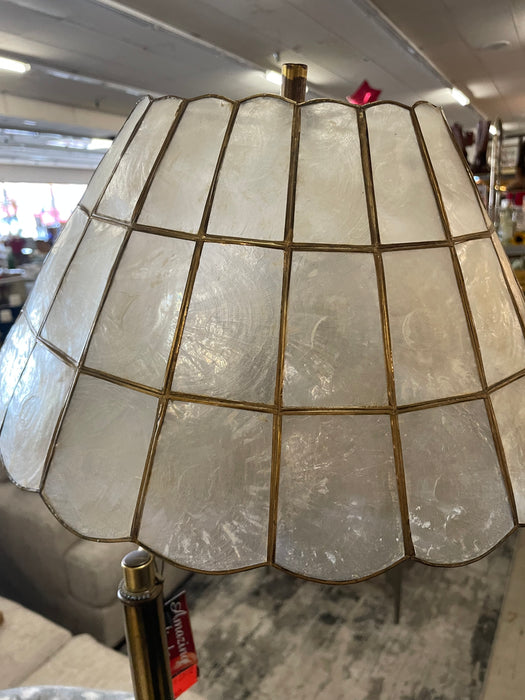 Capiz shell shade lamp 31818