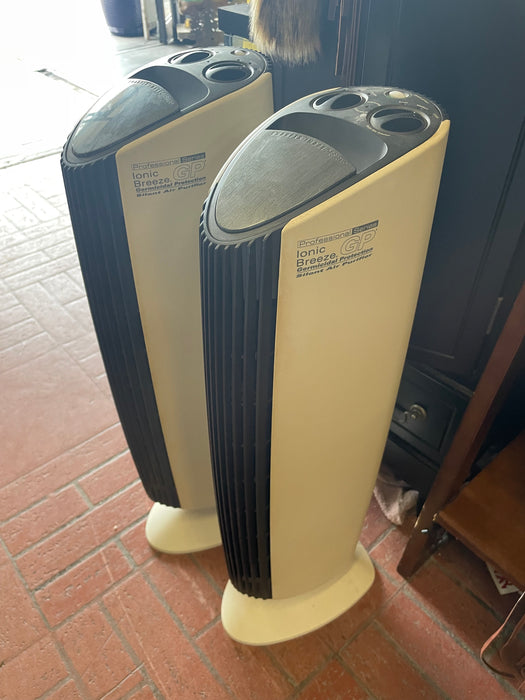 Ionic Breeze Air purifier 31981