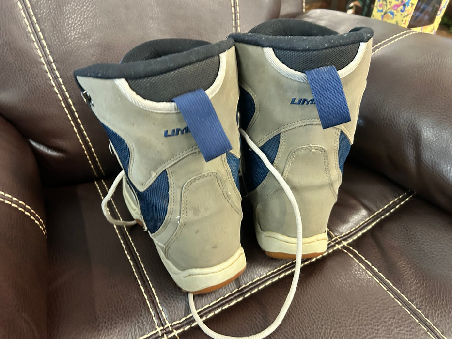 Limited US size 10 snowboarding boots for snowboard 34159