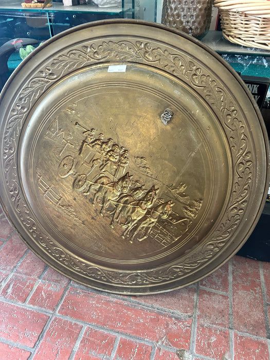 Vintage brass horse and buggy wall plate 33495
