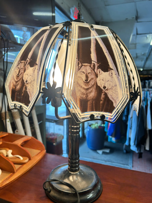 Gray and white wolf glass lamp 34062