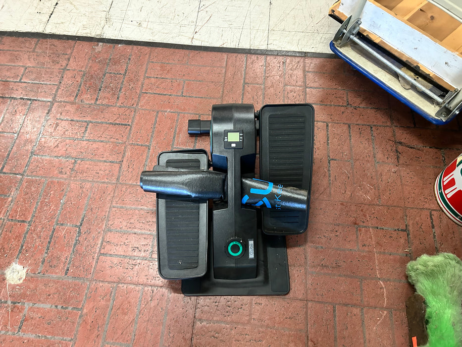 Cubii under desk elliptical exercise machine 34097