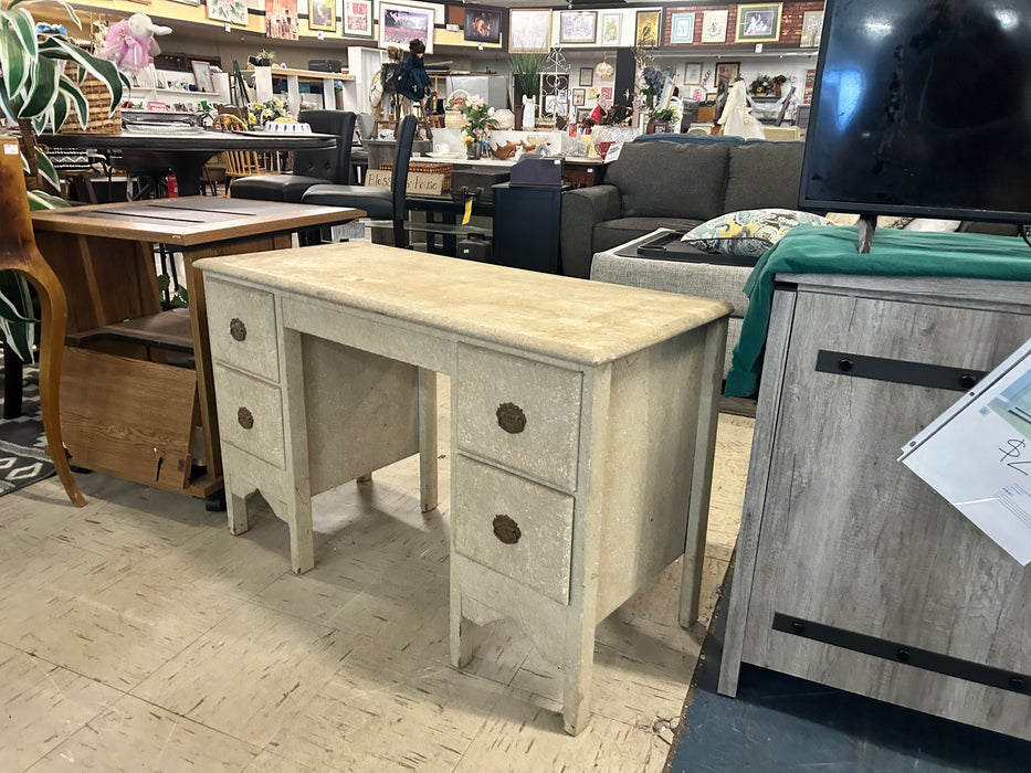 4 drawer student desk 34104