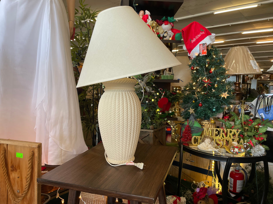 Ceramic white lamps 33399