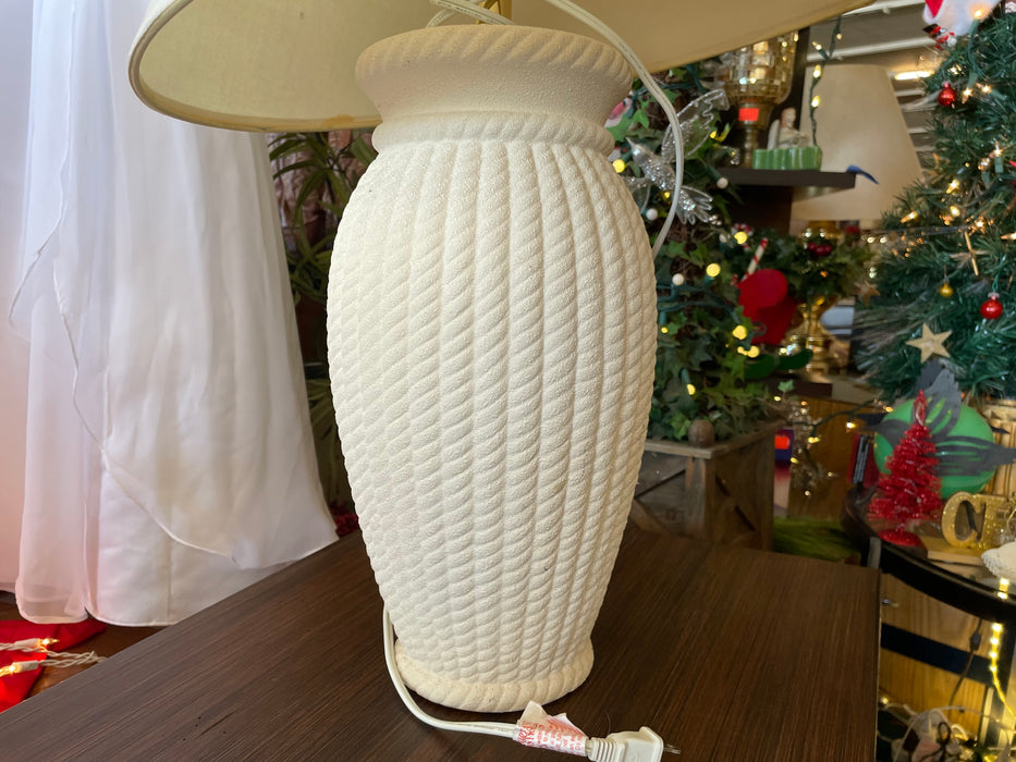 Ceramic white lamps 33399