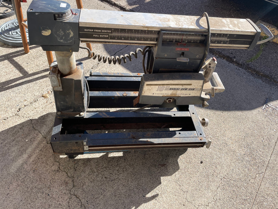 Powercraft radial saw 33447