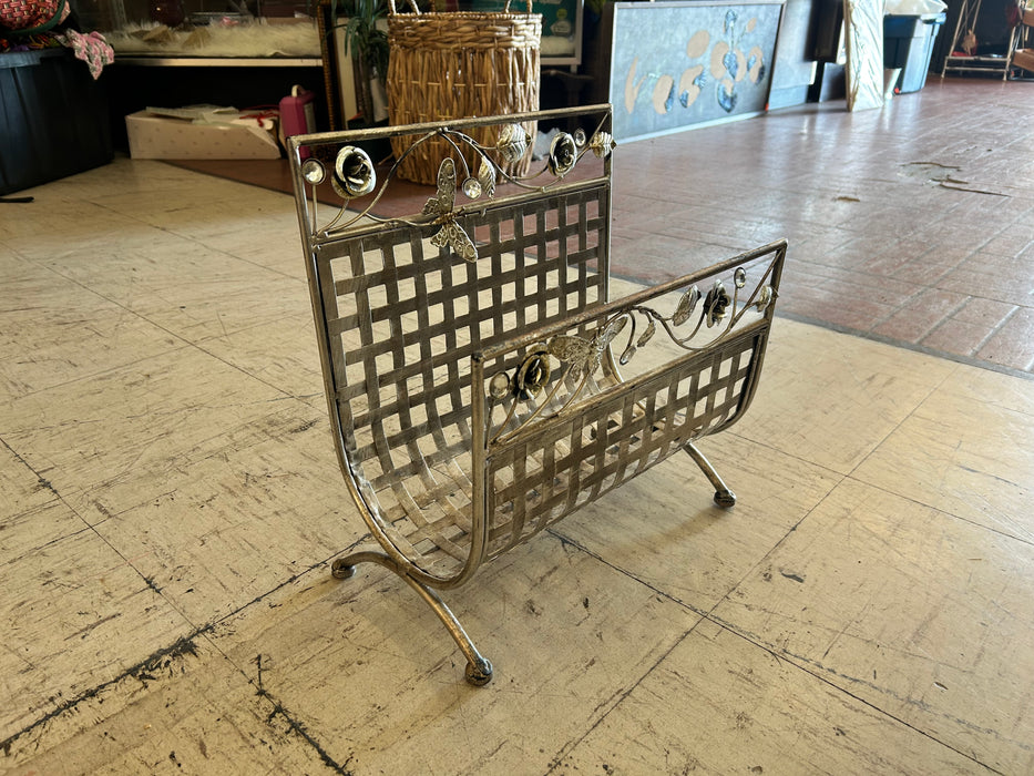 Vintage metal magazine rack 34152