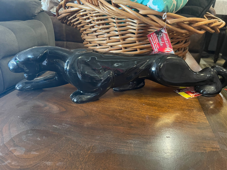 Mid Century ceramic stalking panther figurine with emerald eyes 31933
