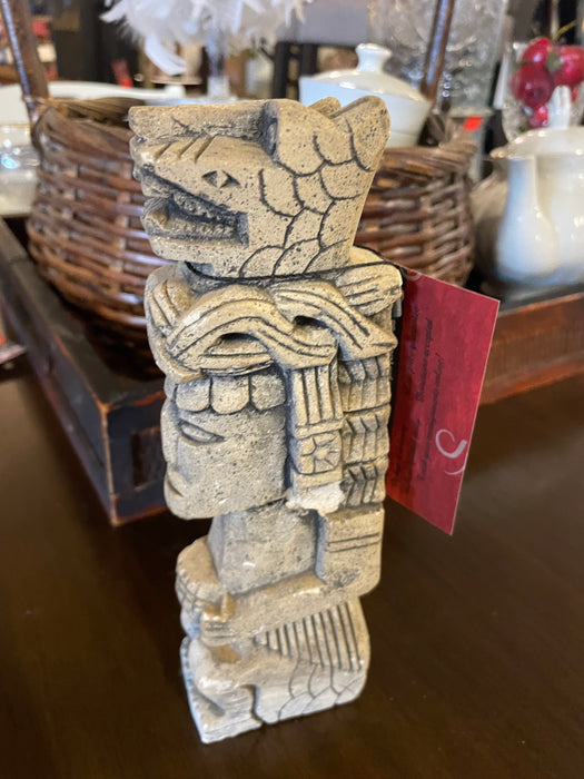 Vintage Mayan totem pole decor 31938