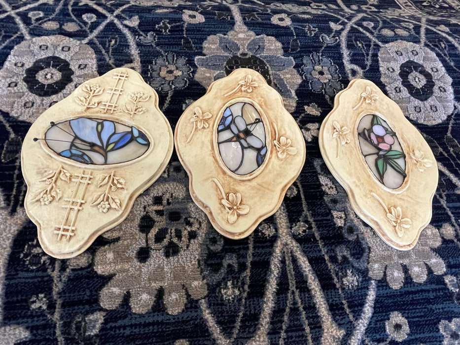 3pc stained glass wall hangers 31948