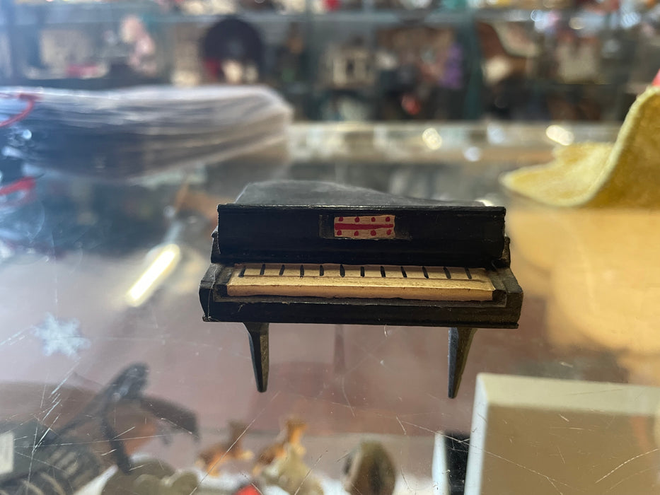 Miniature piano decor 31967