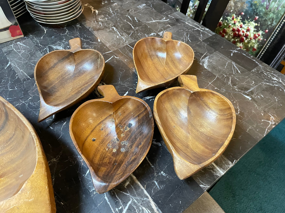 Vintage wood bowl set 32687