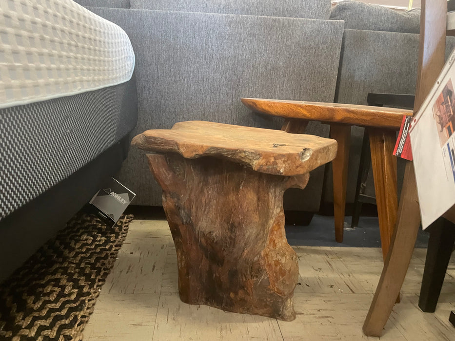 Hand crafted wood end table 32692