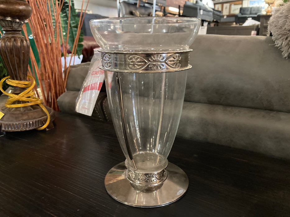 Glass vase with silver platted trim 31115