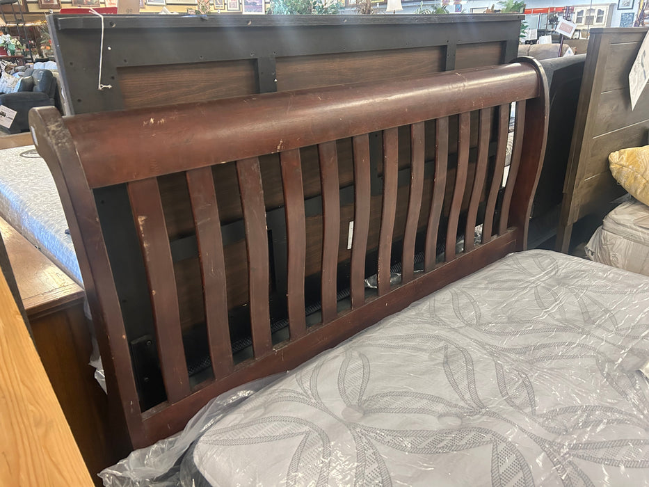 Queen sleigh style bed 34358