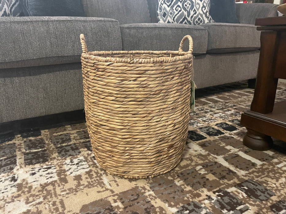 Seagrass laundry or storage basket 31093