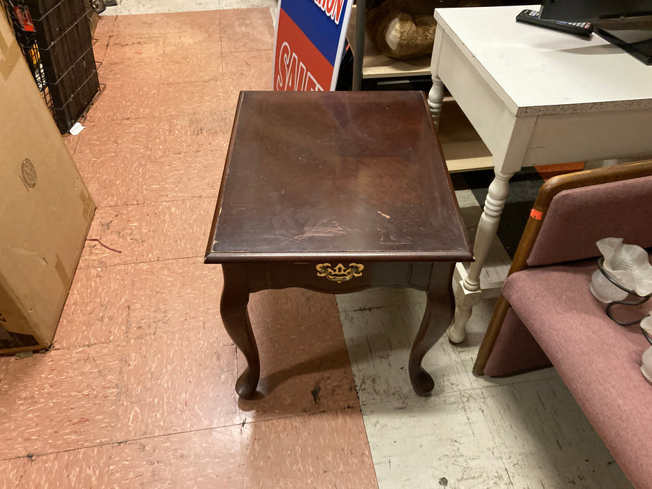 End table 31193