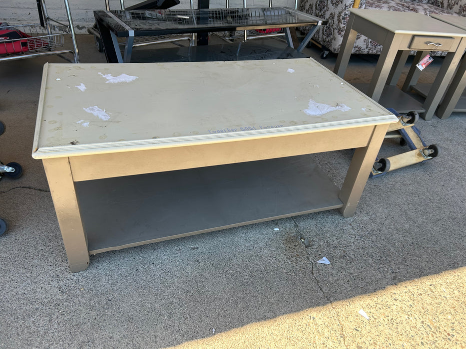 Two tone lift top coffee table 34296