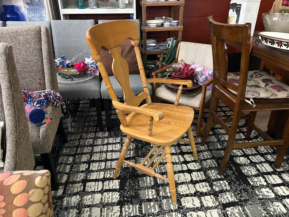 Wood kitchen or dining arm chair 34307
