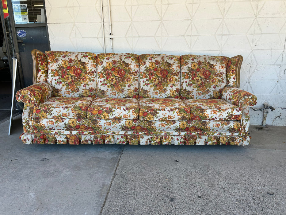 Vintage 1970's floral sofa couch 34311
