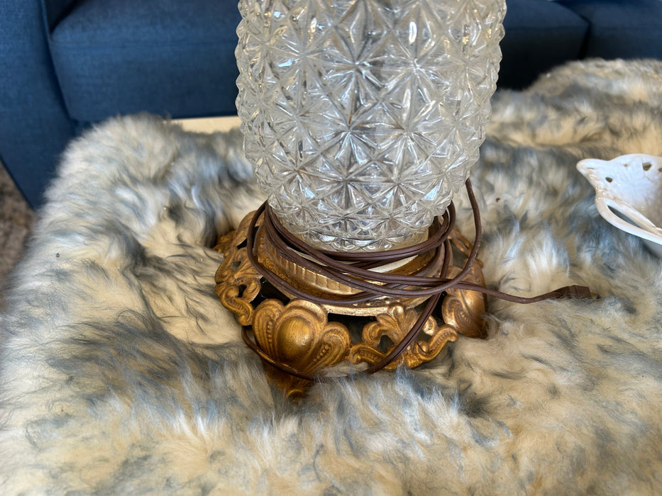 Vintage Hollywood pineapple glass lamp 34315