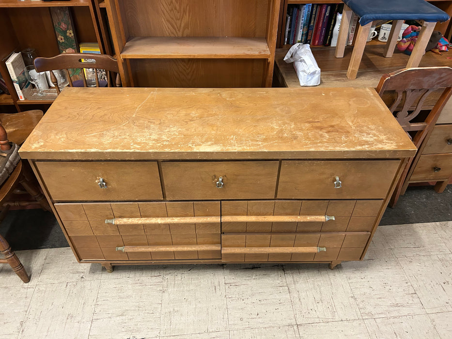 7 drawer wood Mid Century dresser 34323