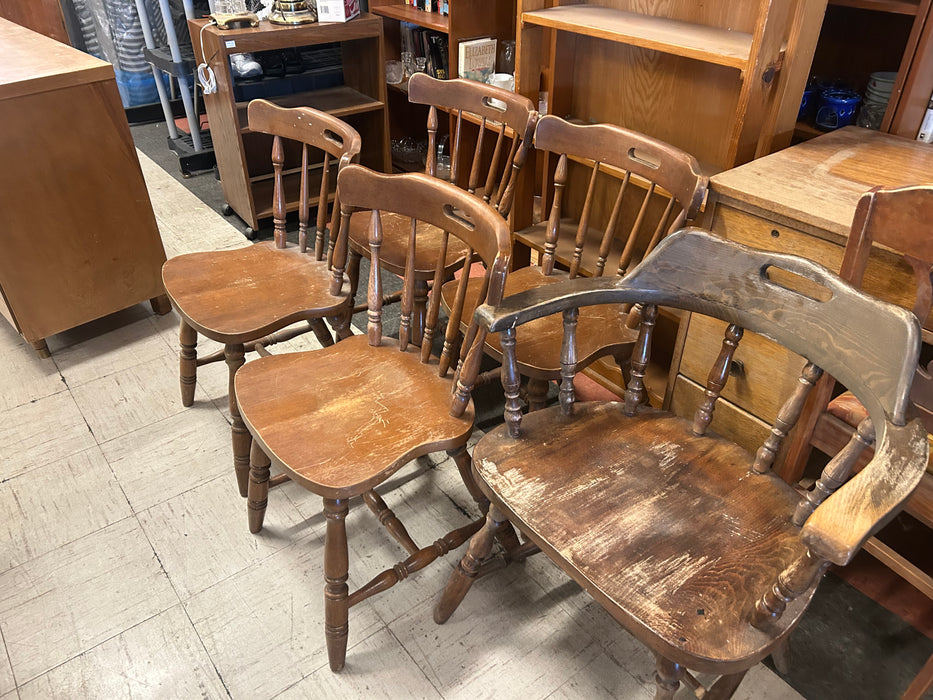Set of 5 wood kitchen or dining chairs 5pc set AS IS 34325